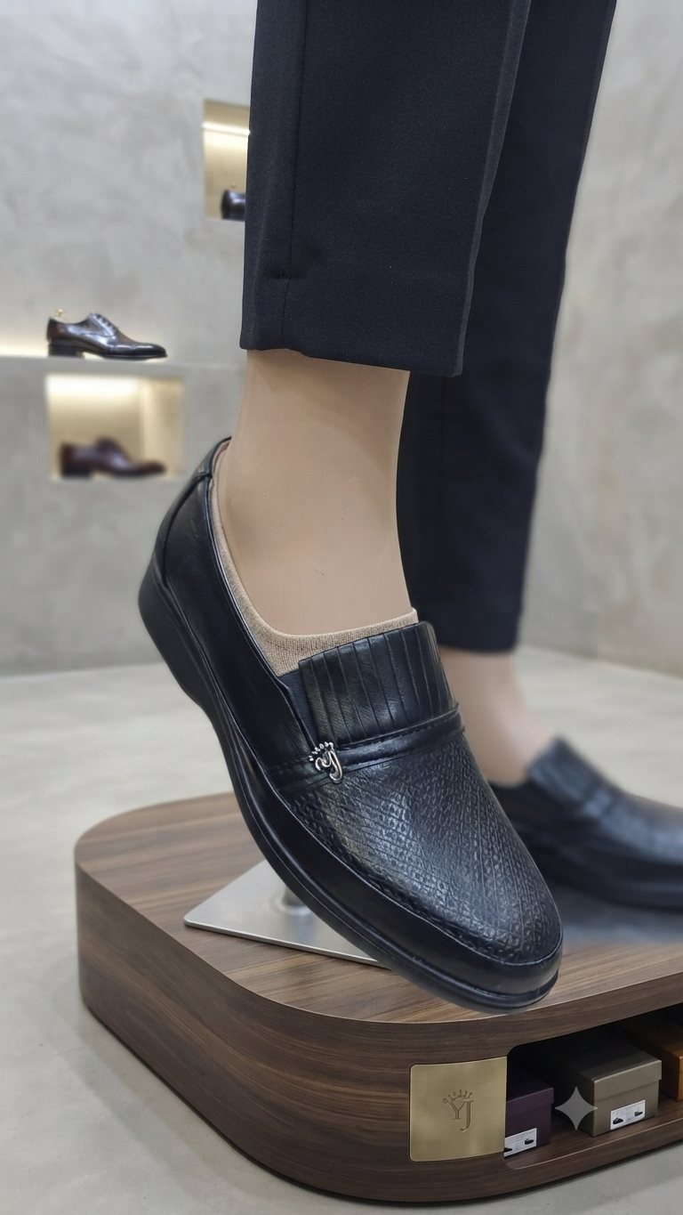 Klasik Tokalı Siyah Kadın Loafer Ayakkabı